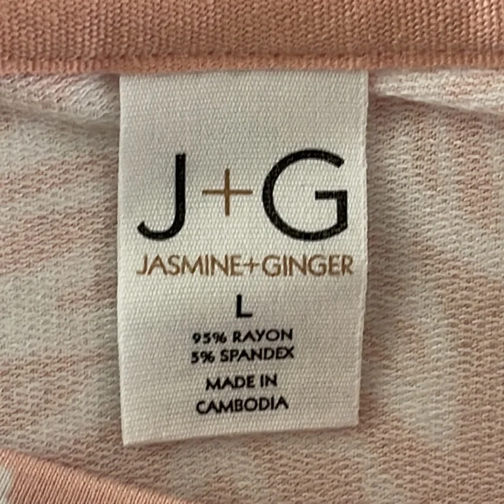 NWT Jasmine & Ginger Coral Floral Long Sleeve Top Size Large